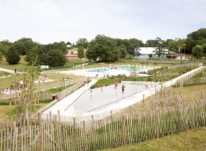 Parc aquatique de Fumel (47) - LOG Architectes, Atelier Roberta paysagistes, EGIS Bet TCE